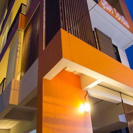 Bouquet Boutique Hotel Udon Thani Bagian luar foto