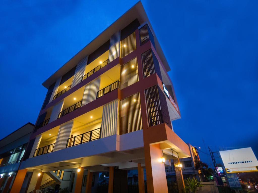 Bouquet Boutique Hotel Udon Thani Bagian luar foto