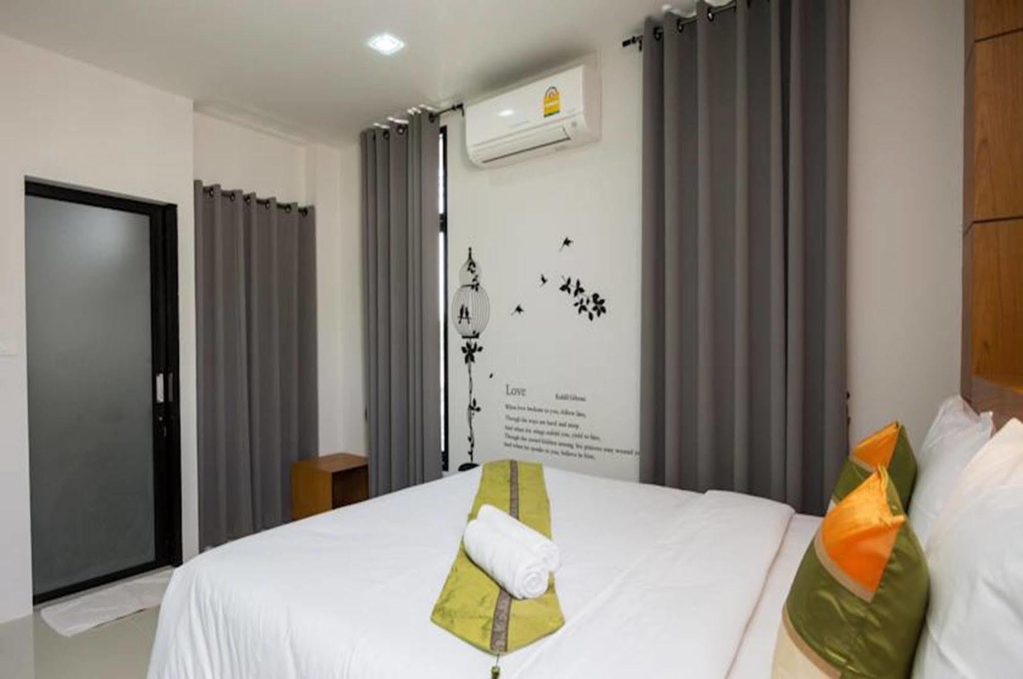 Bouquet Boutique Hotel Udon Thani Bagian luar foto