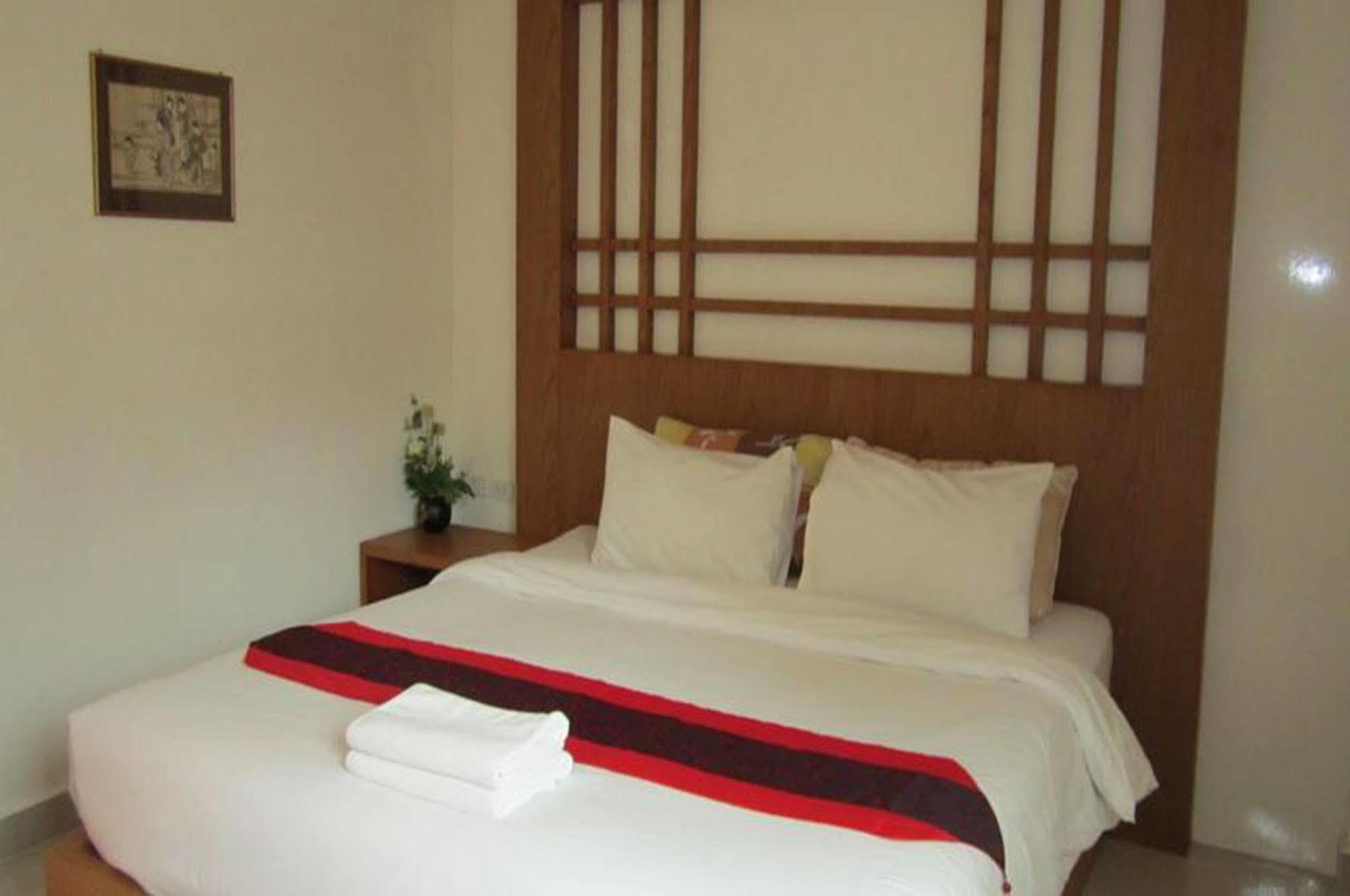 Bouquet Boutique Hotel Udon Thani Bagian luar foto